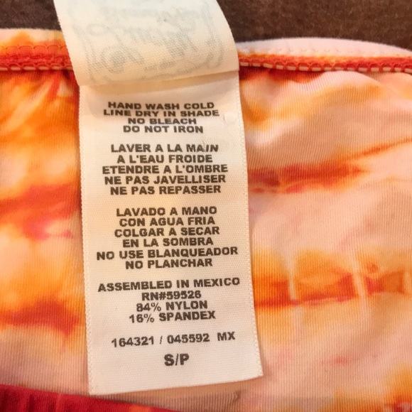 Tie-dye bikini bottom done in orange/yellow /white - Picture 4 of 5